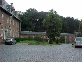 averbode10.jpg (23581 bytes)