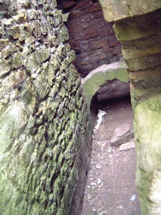 egglestone28.jpg (30710 bytes)