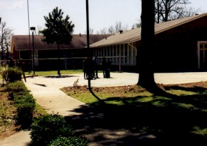SMBctkschool.JPG (21725 bytes)