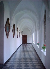 postel02.jpg (16725 bytes)