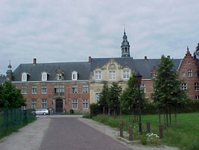 postel62.jpg (18275 bytes)