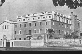 Curia01.jpg (21272 bytes)